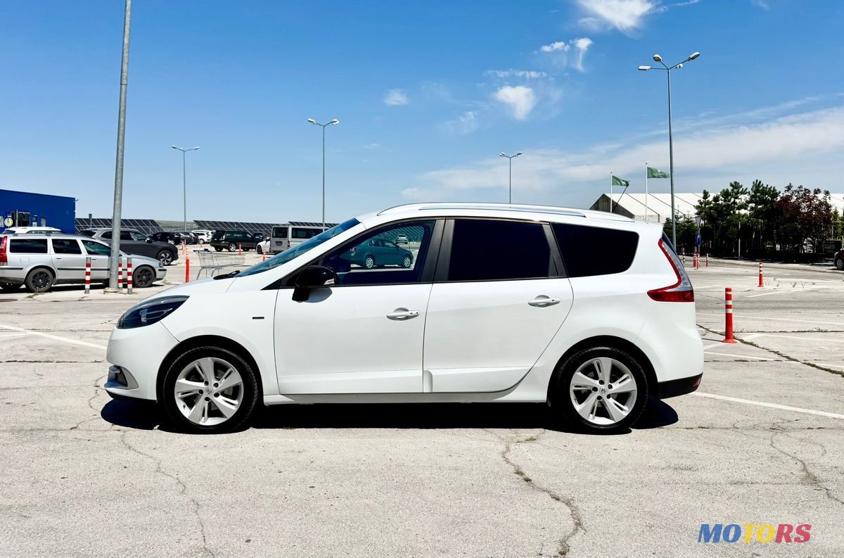 2014' Renault Grand Scenic photo #3