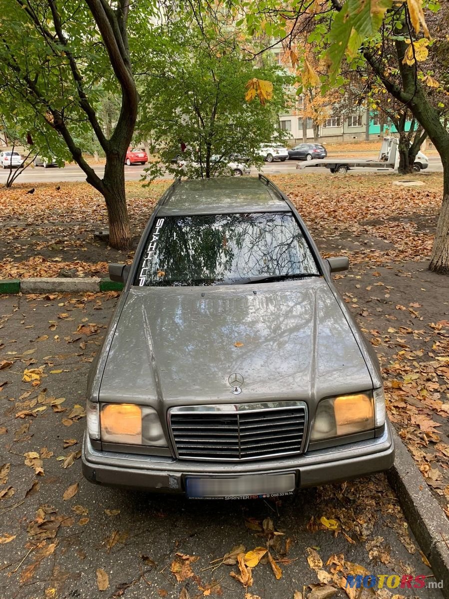 1994' Mercedes-Benz W124 photo #5