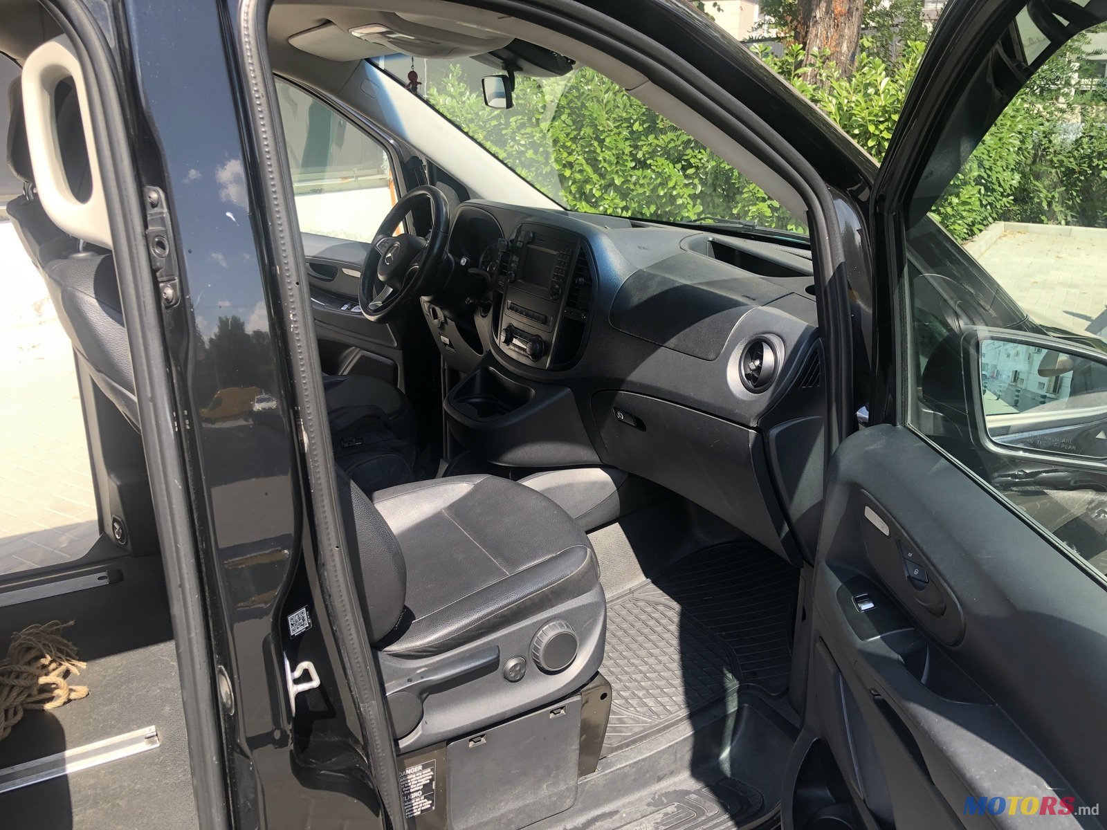 2017' Mercedes-Benz Vito photo #4