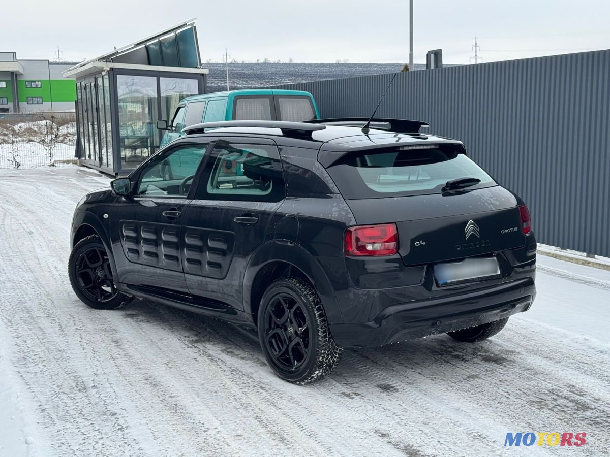 2015' Citroen C4 Cactus photo #3