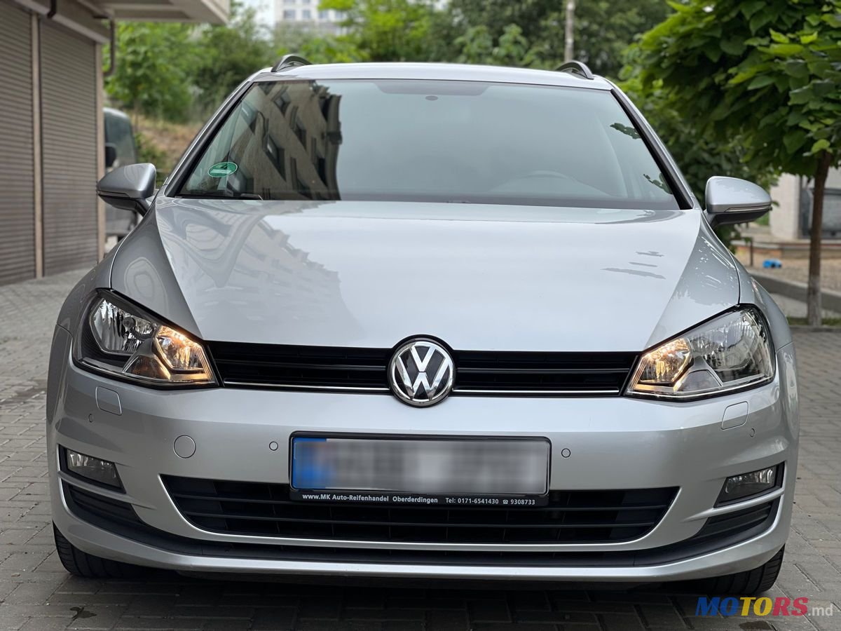 2014' Volkswagen Golf photo #5