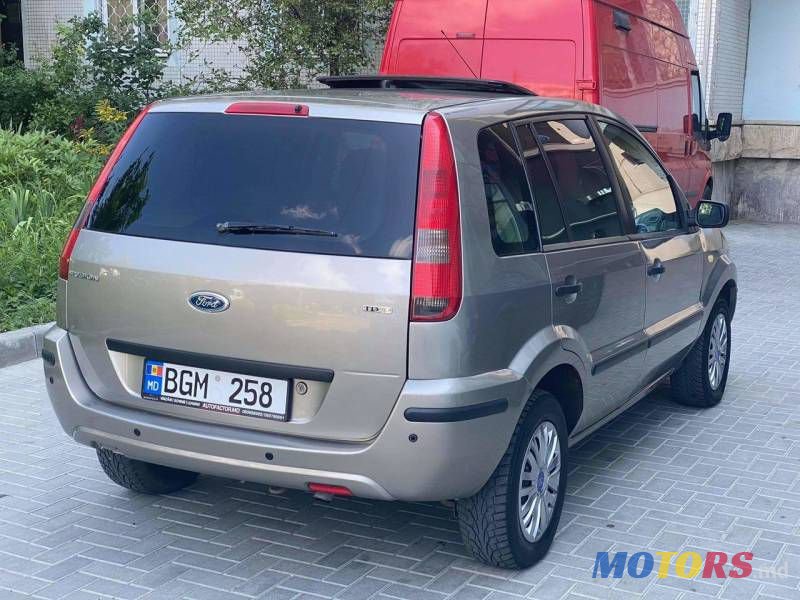 2003' Ford Fusion photo #3