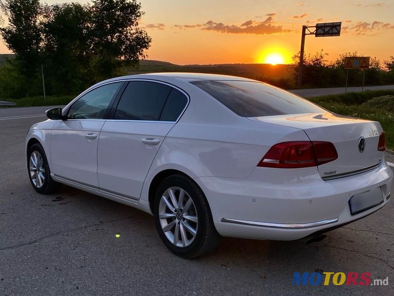 2014' Volkswagen Passat photo #6