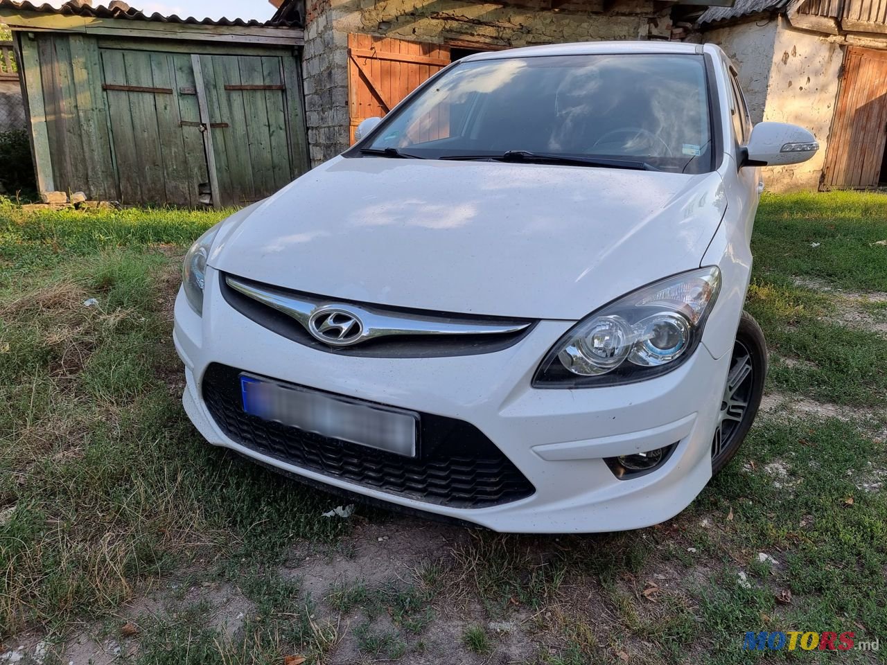 2011' Hyundai i30 photo #1