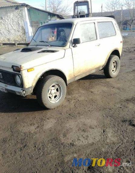 1985' ВАЗ 4X4 (Niva) photo #1