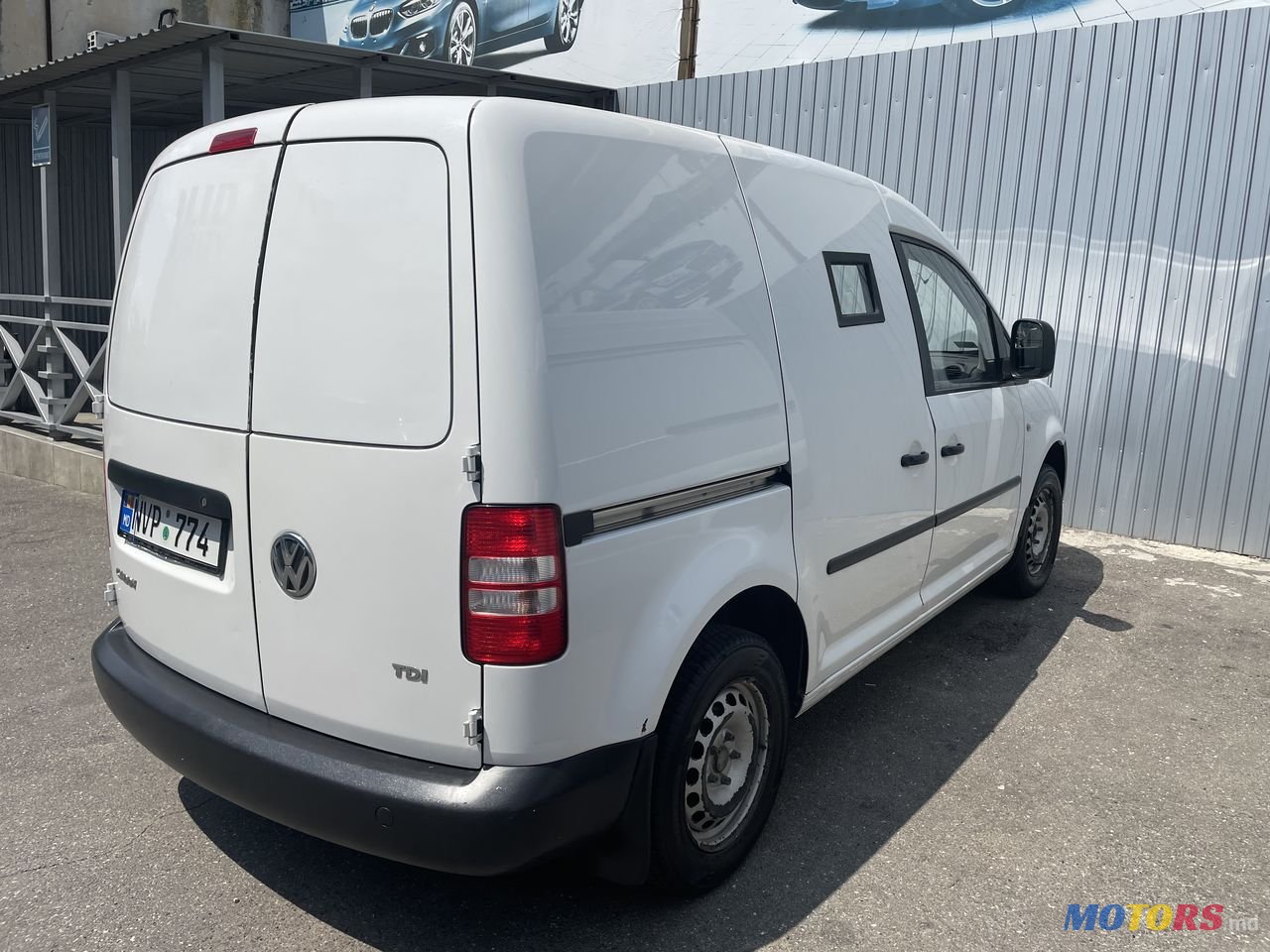 2014' Volkswagen Caddy photo #5