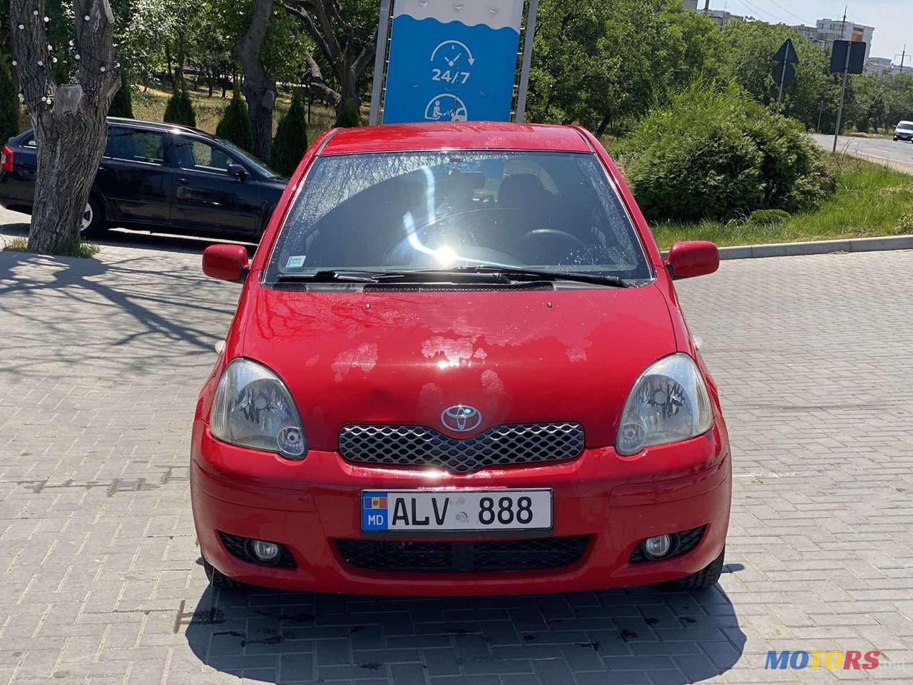 2005' Toyota Yaris photo #1