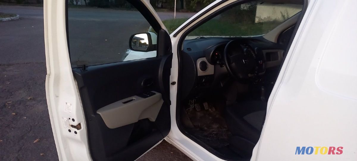 2014' Dacia Dokker photo #6