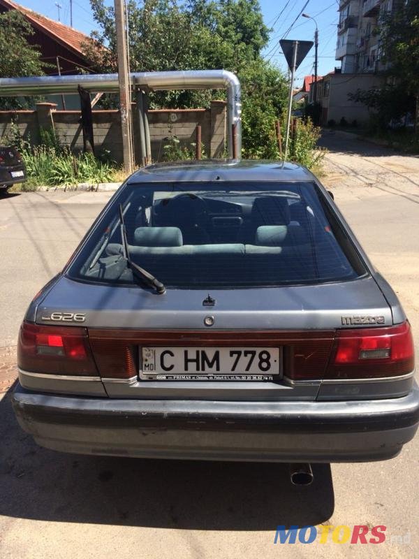 1991' Mazda 626 photo #2