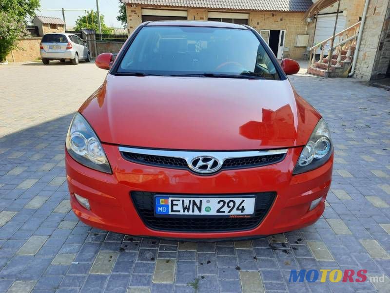 2010' Hyundai i30 photo #3