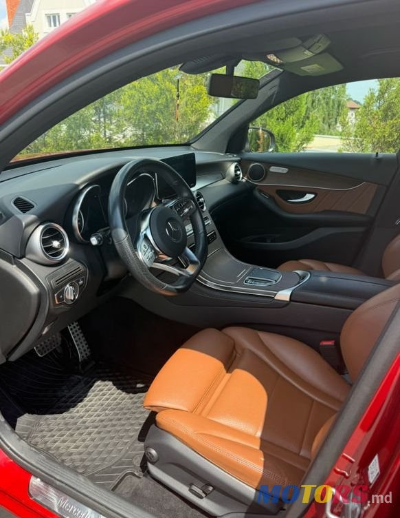 2019' Mercedes-Benz Glc Coupe photo #5