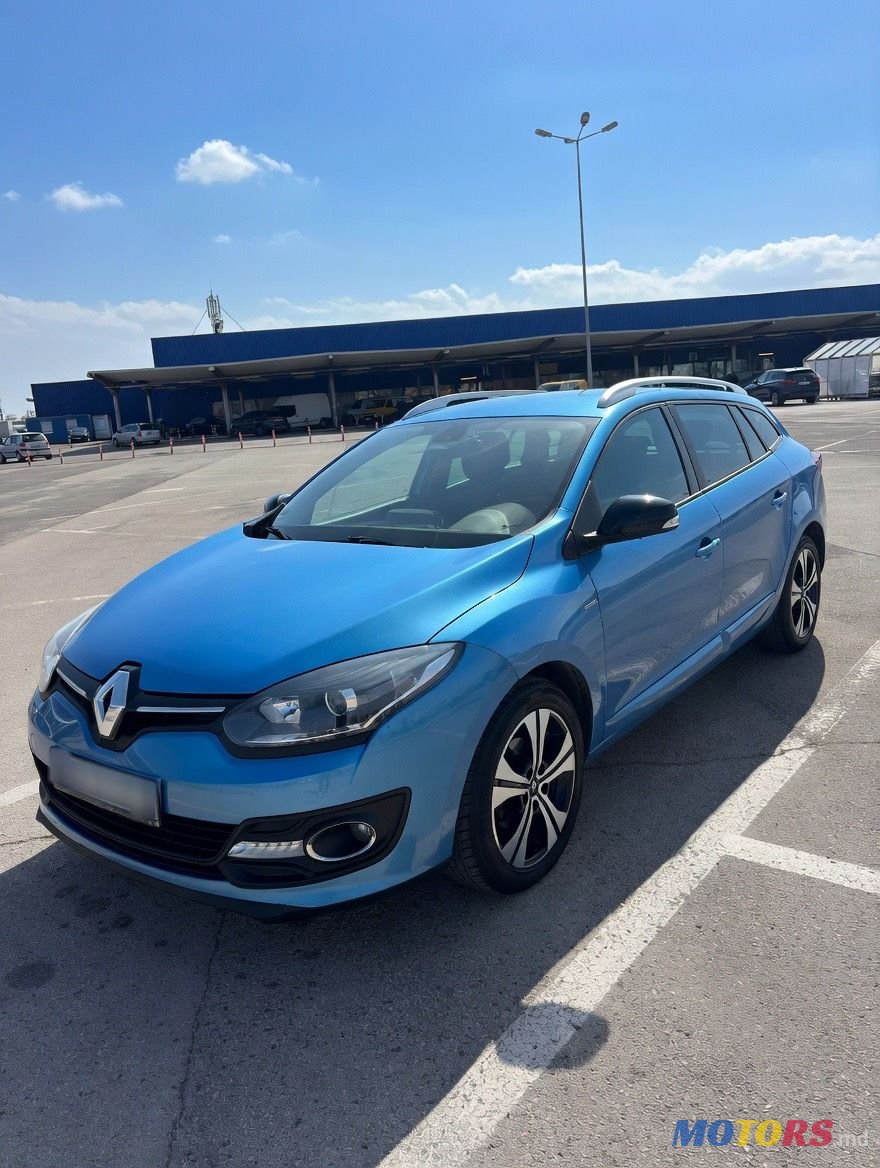 2015' Renault Megane photo #1