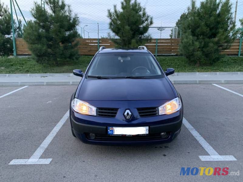 2005' Renault Megane photo #1