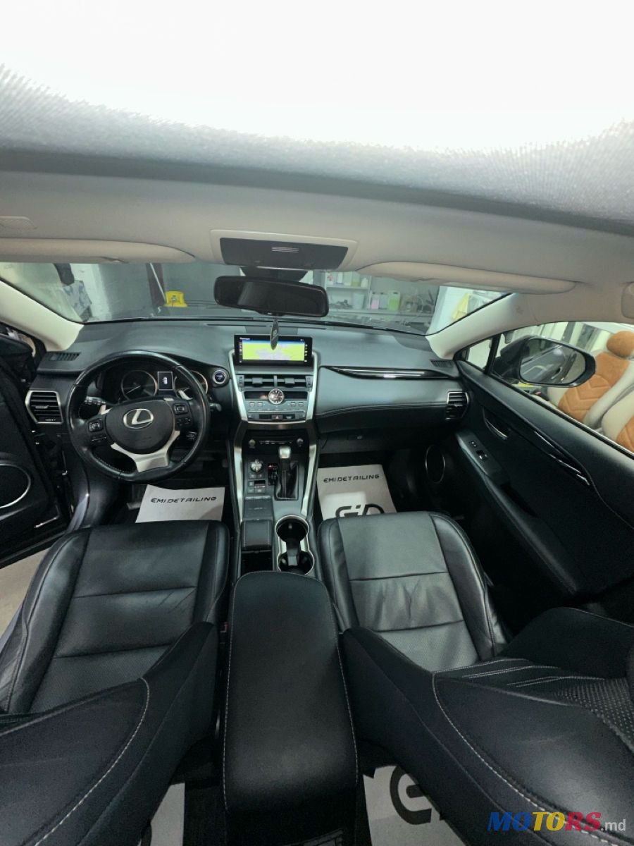 2020' Lexus Nx Series photo #3