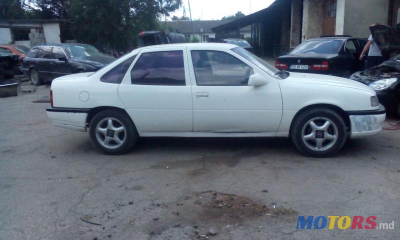 1992' Opel Vectra photo #2