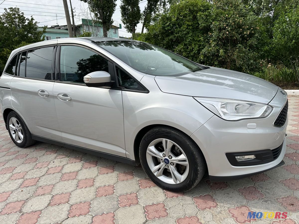 2016' Ford Grand C-MAX photo #2