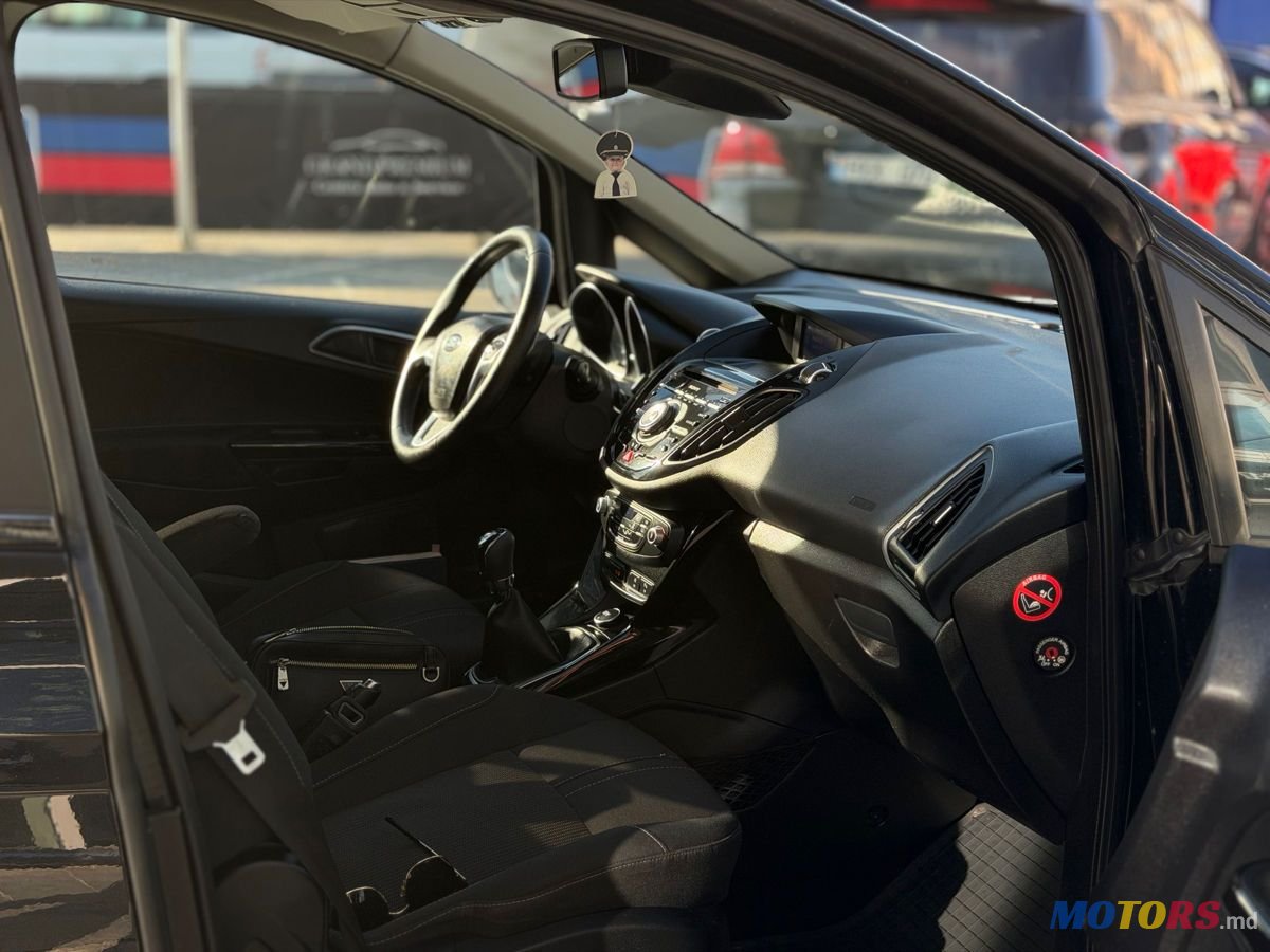 2012' Ford B-MAX photo #6