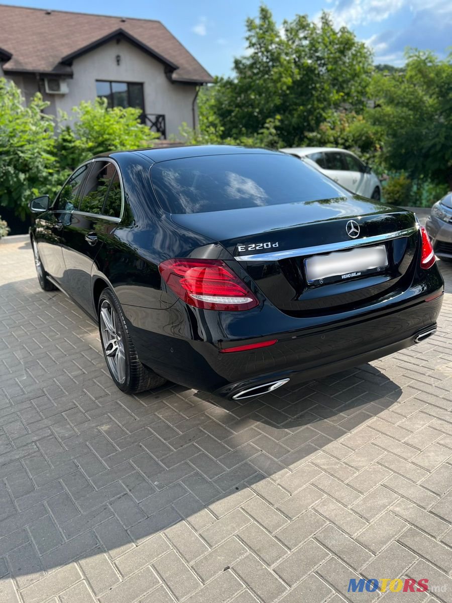 2020' Mercedes-Benz E Класс photo #4