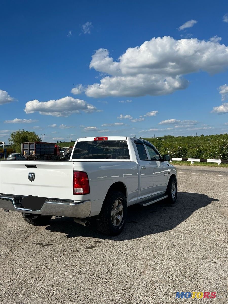 2015' Dodge Ram photo #4