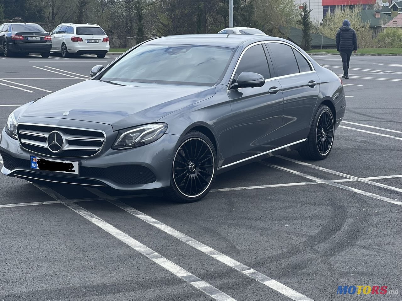 2017' Mercedes-Benz E Класс photo #3
