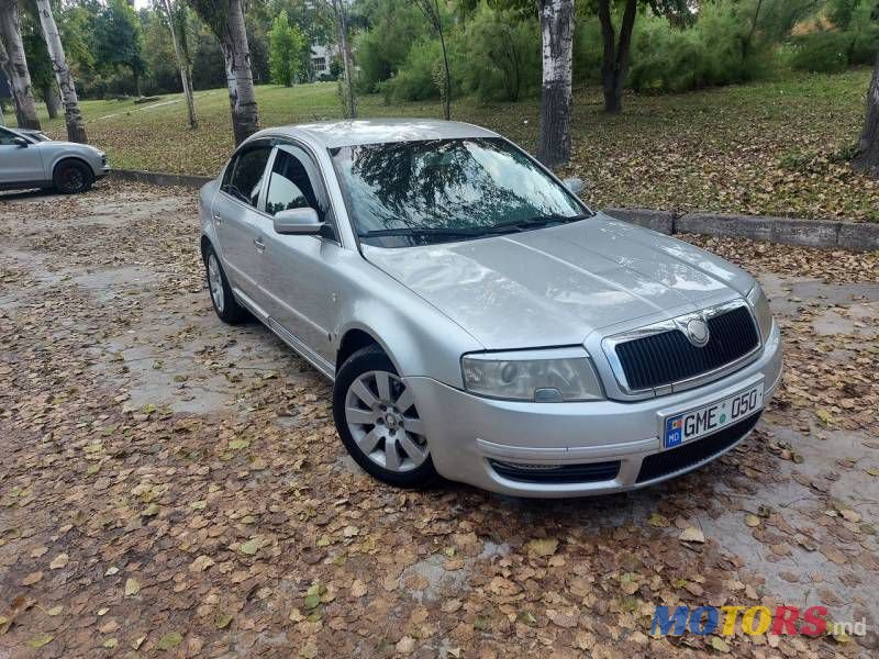 2002' Skoda Superb photo #2