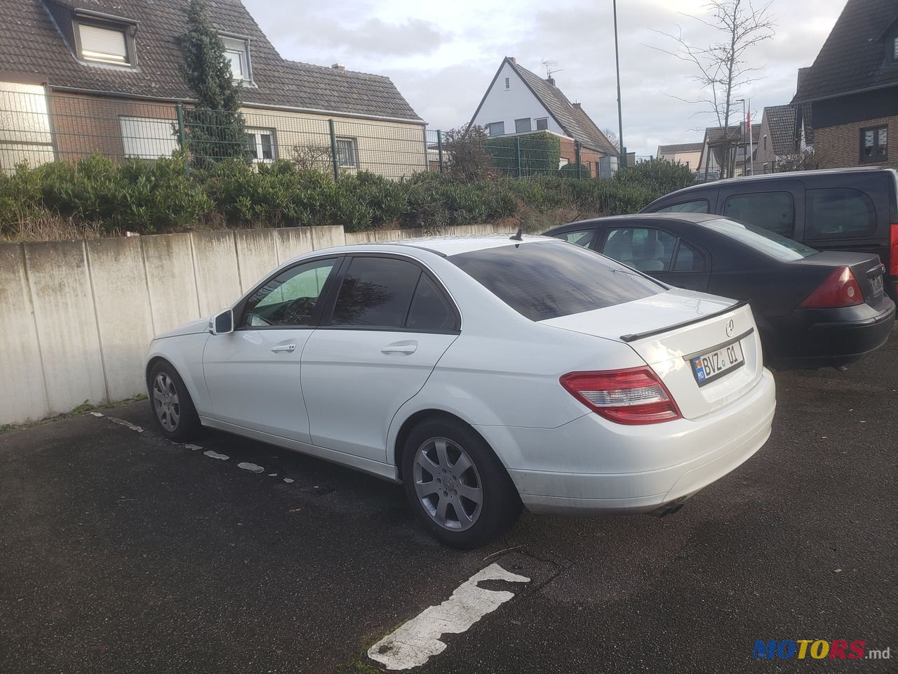 2009' Mercedes-Benz C Класс photo #1