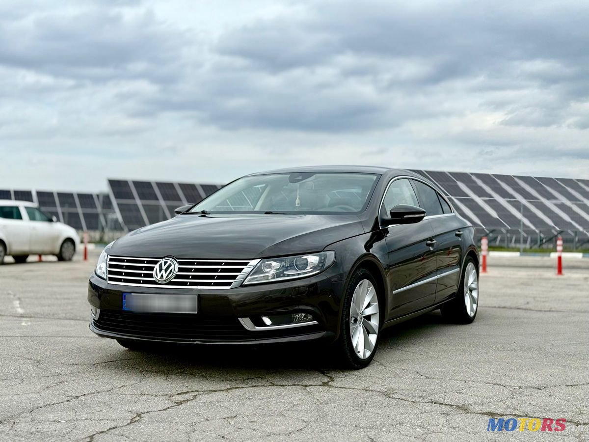 2014' Volkswagen Passat photo #4