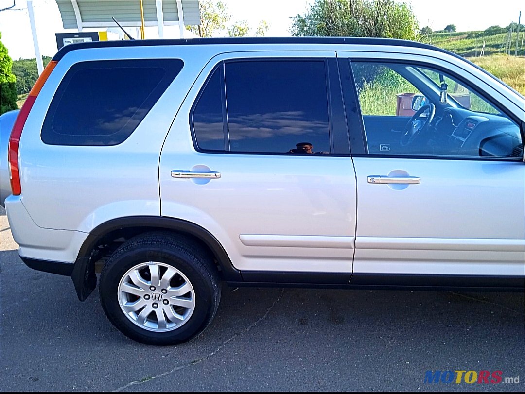 2004' Honda CR-V Паркетник photo #3