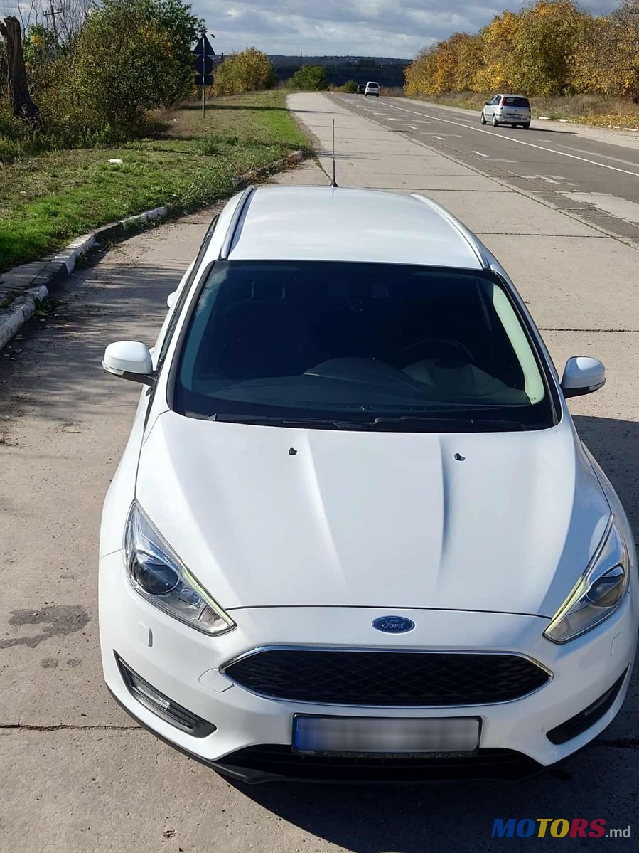 2016' Ford Focus photo #3