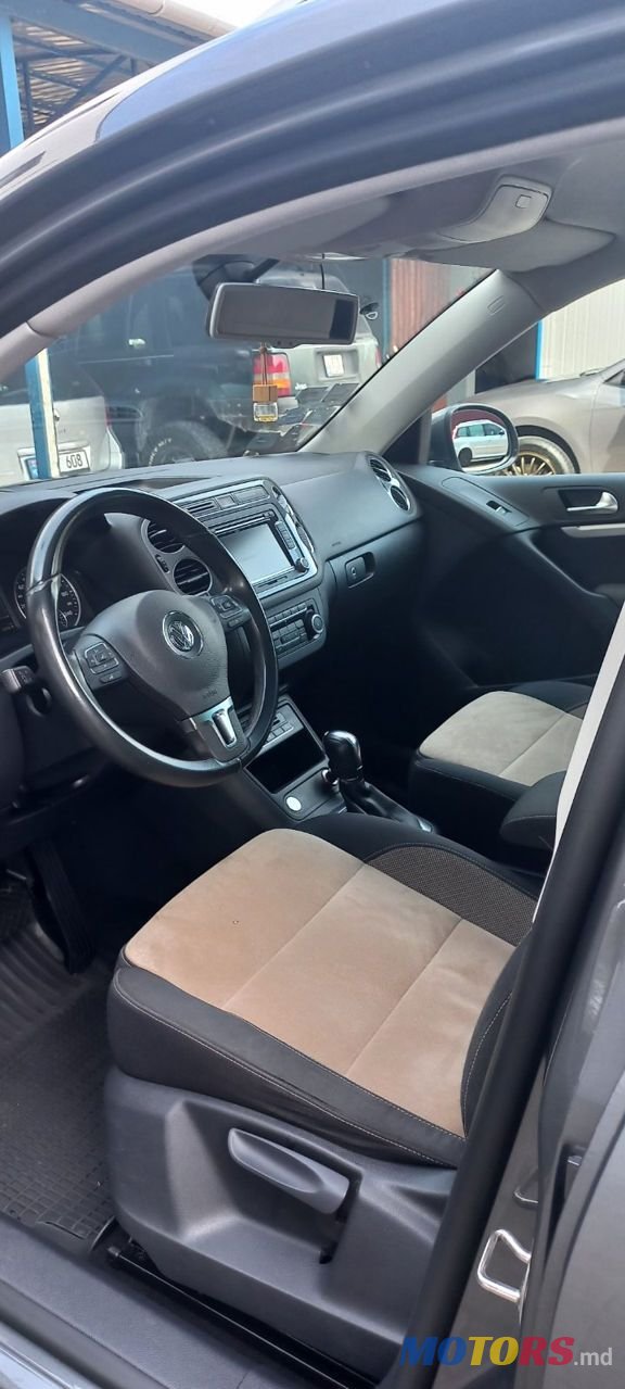 2013' Volkswagen Tiguan photo #3