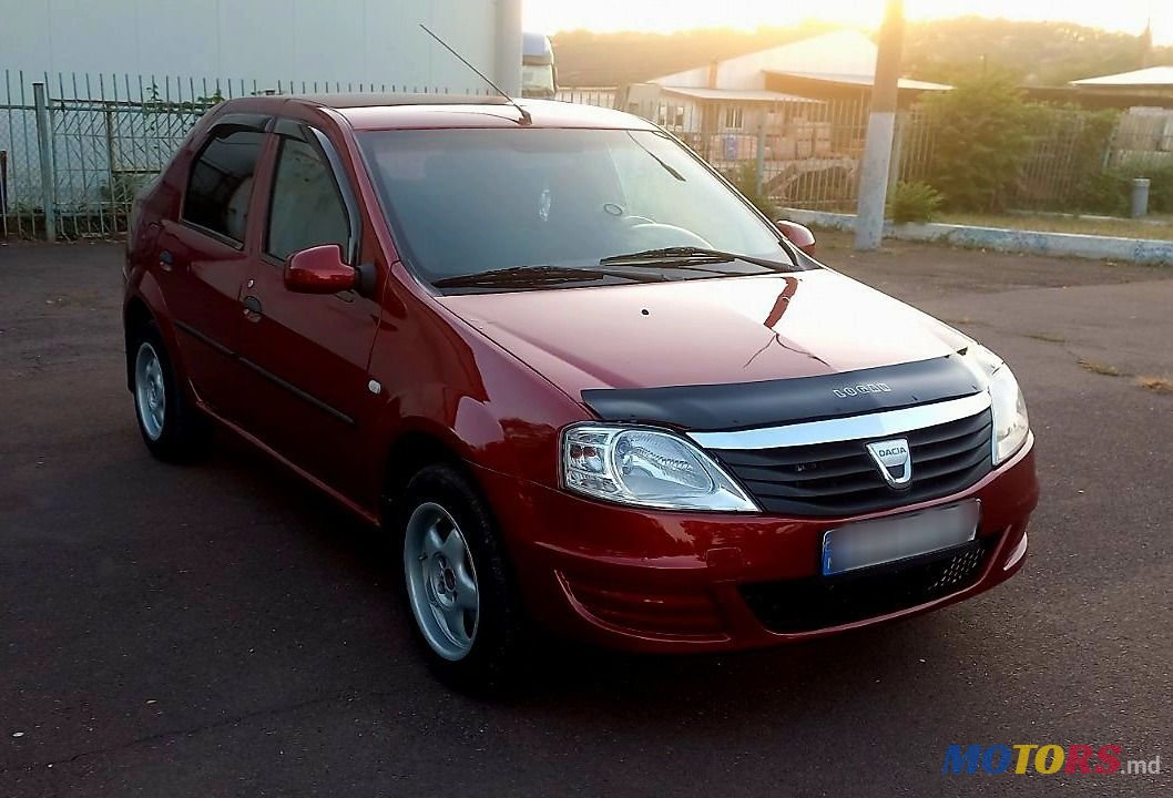 2009' Dacia Logan photo #2