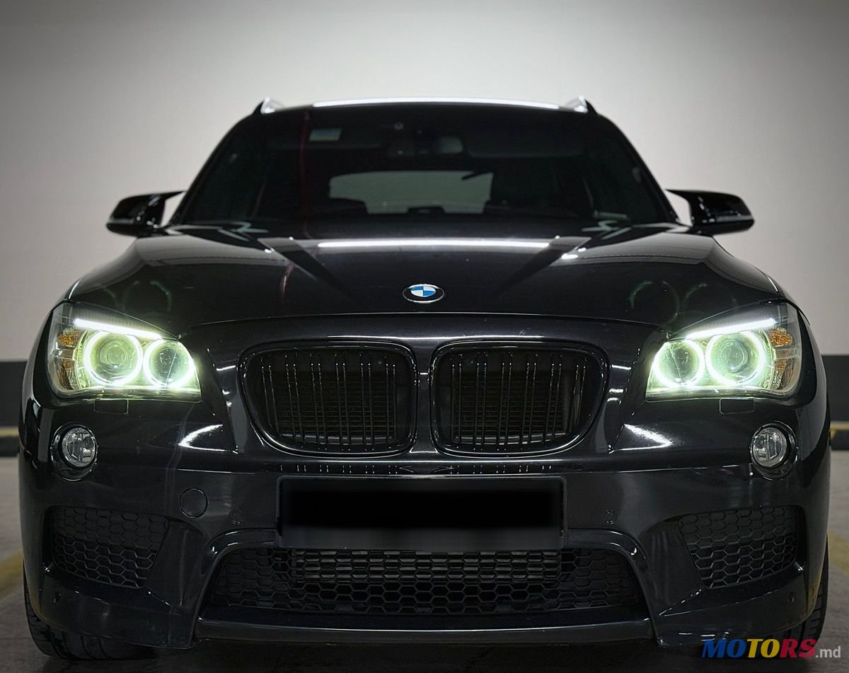 2013' BMW X1 photo #1