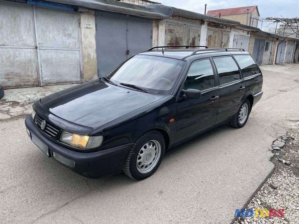 1996' Volkswagen Passat photo #3