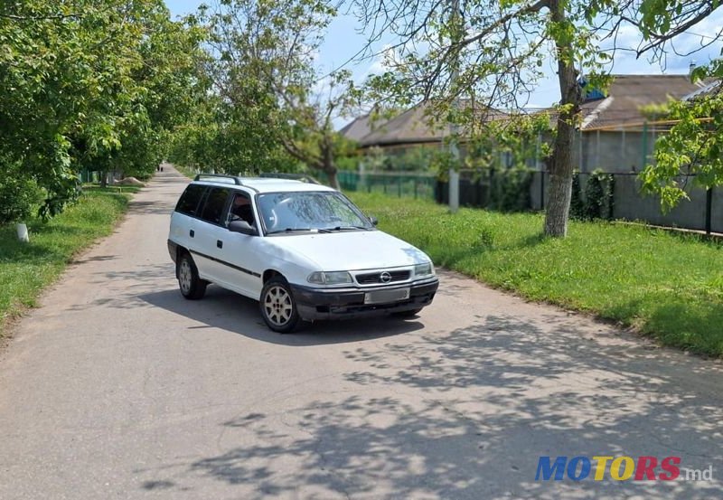 1996' Opel Astra photo #1