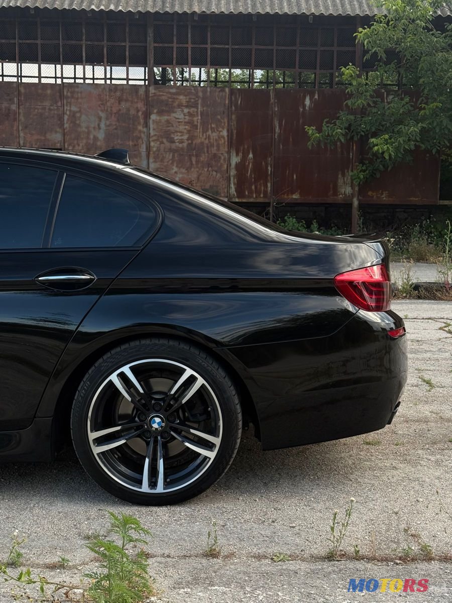2014' BMW 5 Series photo #2