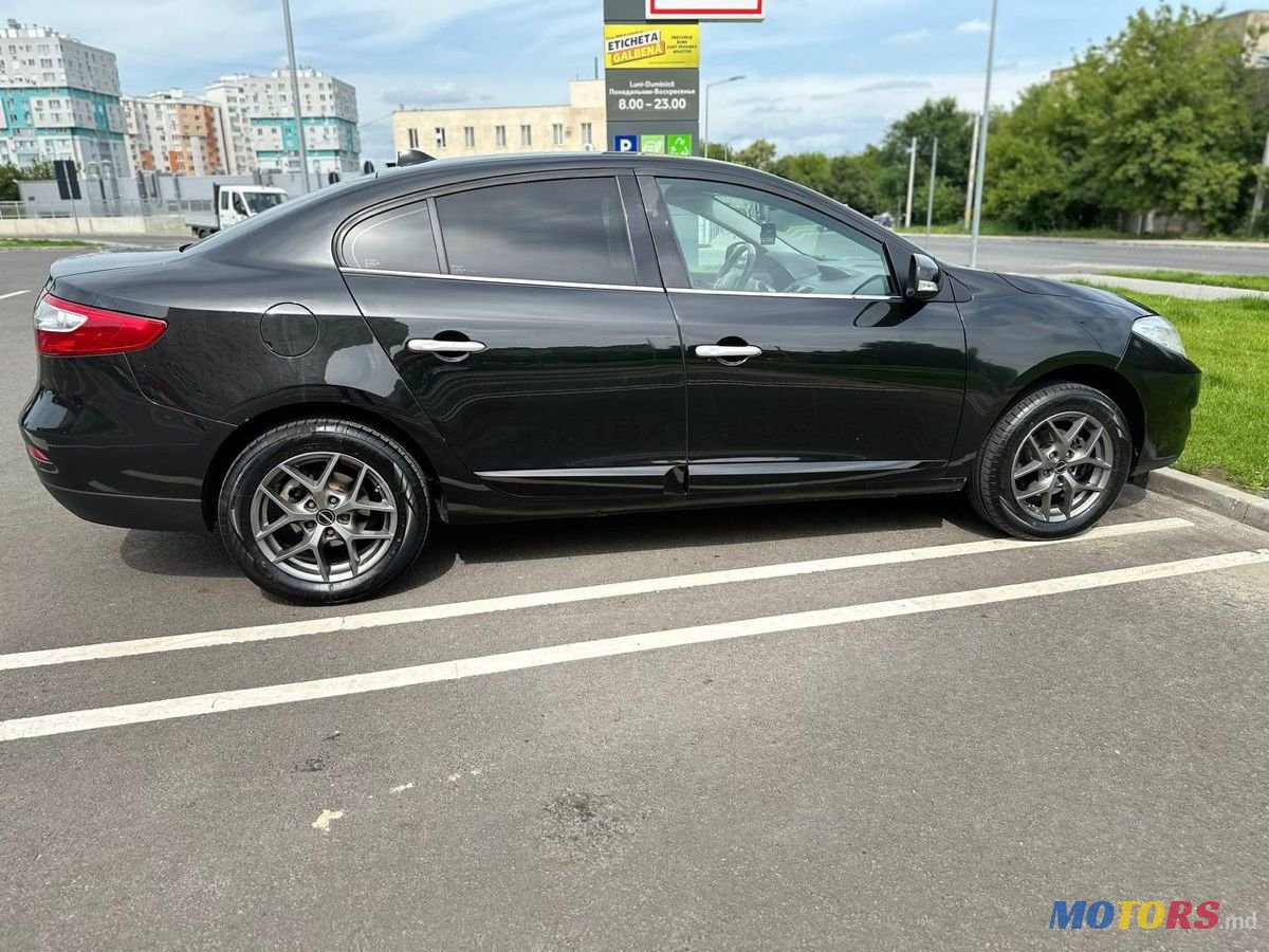 2010' Renault Fluence photo #1