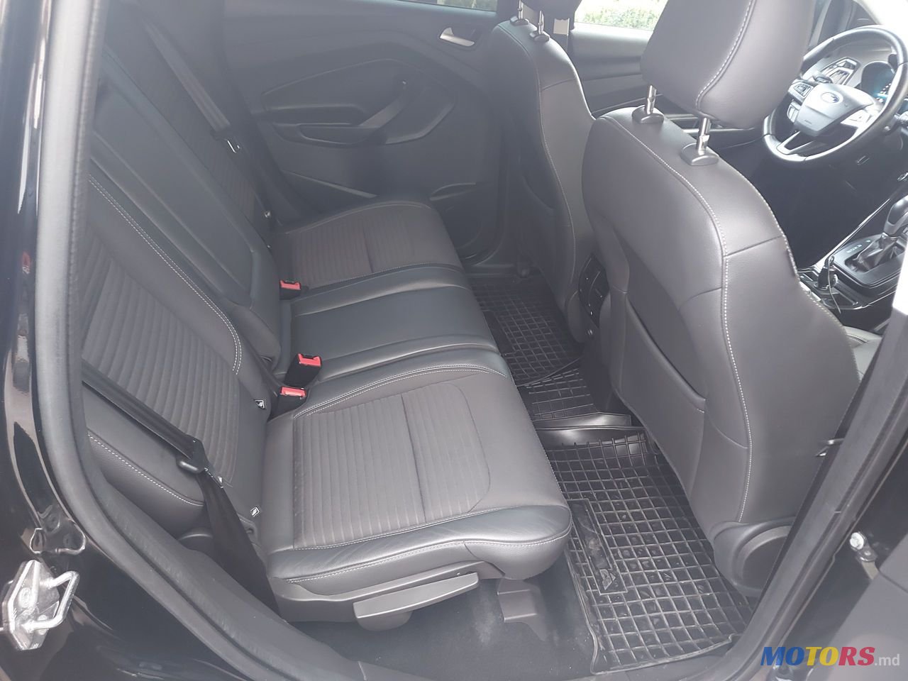 2017' Ford Kuga photo #5