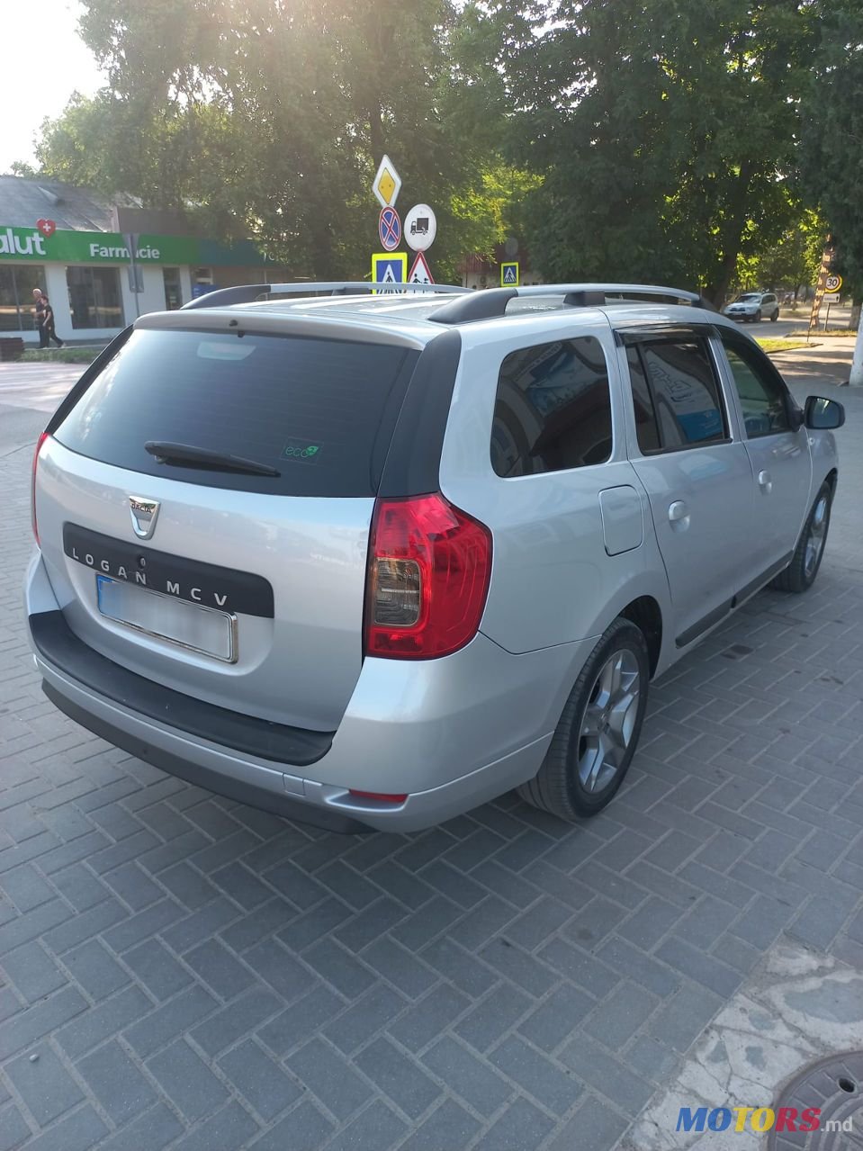 2014' Dacia Logan Mcv photo #3