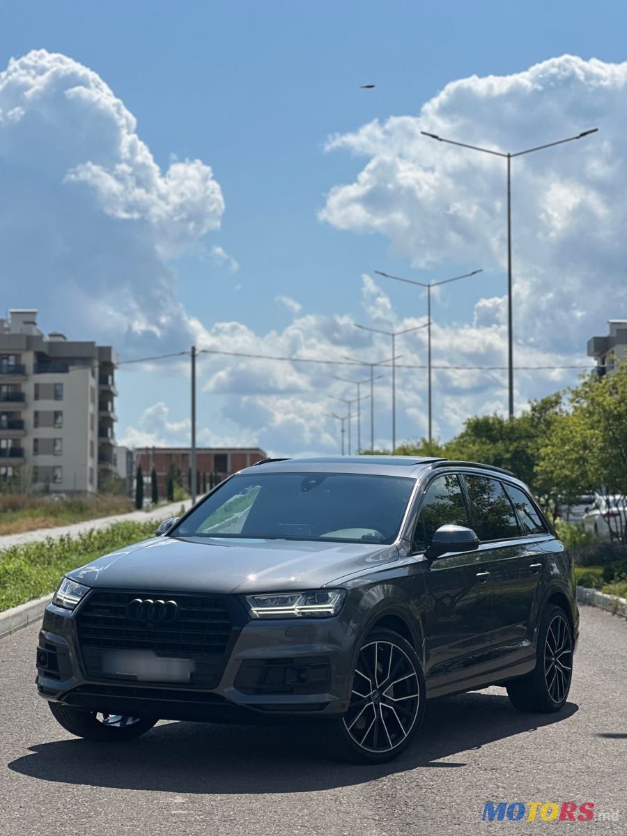 2018' Audi Q7 photo #1
