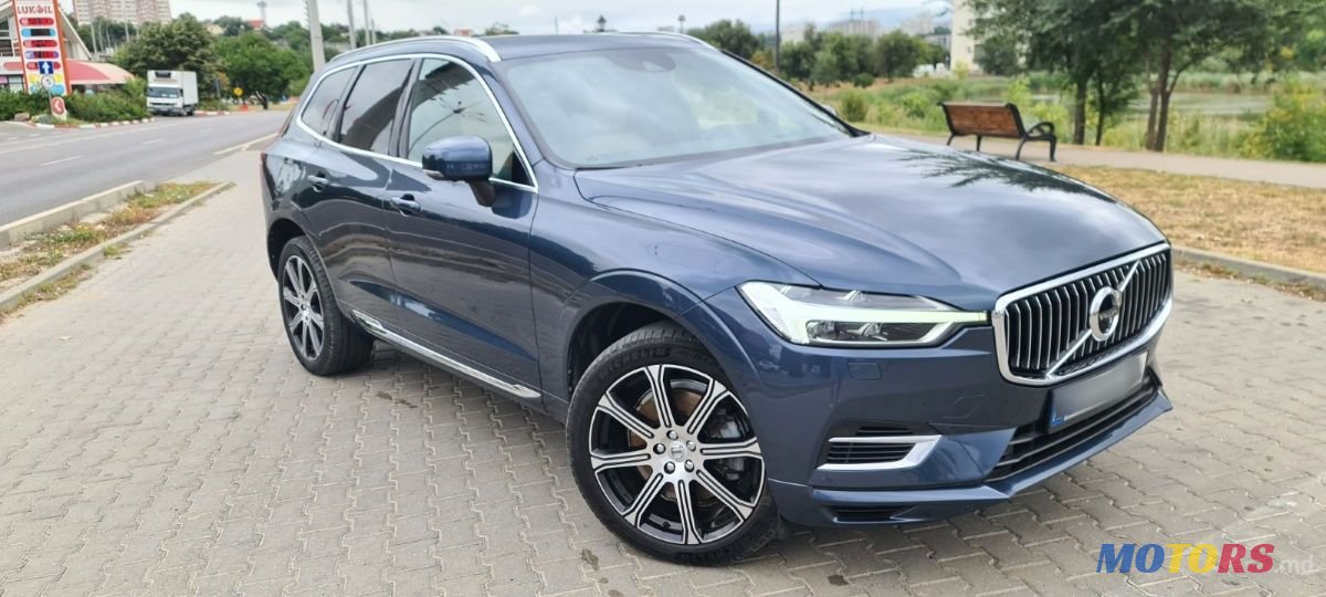 2018' Volvo XC60 photo #3