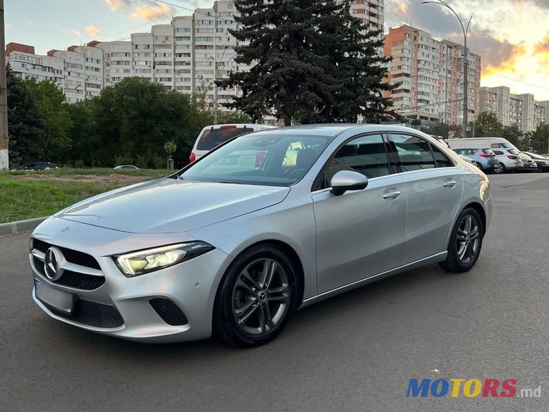 2019' Mercedes-Benz A-Class photo #1