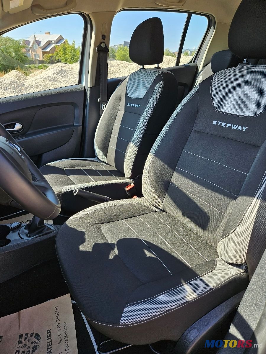 2020' Dacia Sandero Stepway photo #2