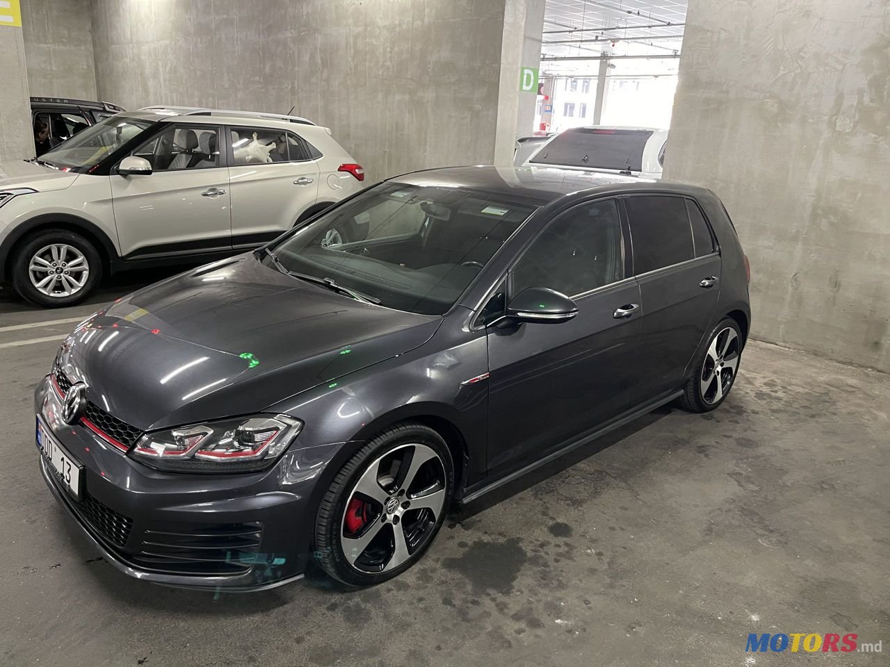 2017' Volkswagen Golf photo #4