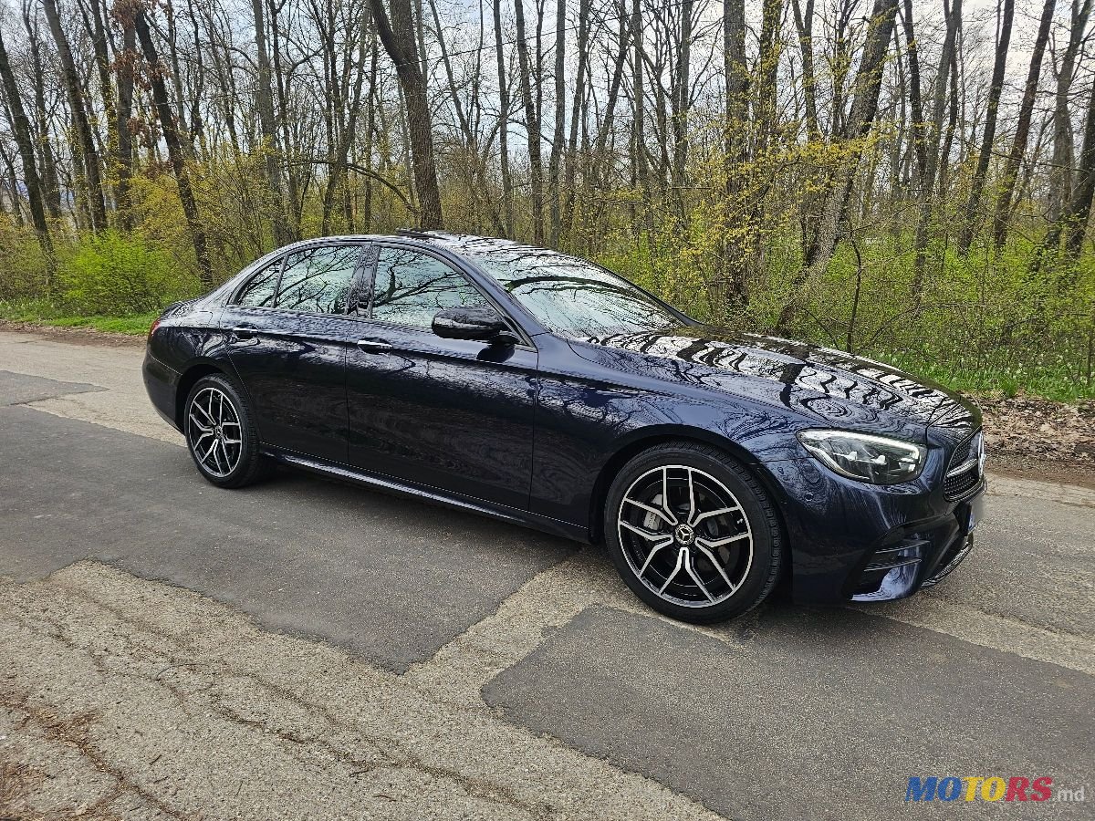 2022' Mercedes-Benz E-Class photo #1