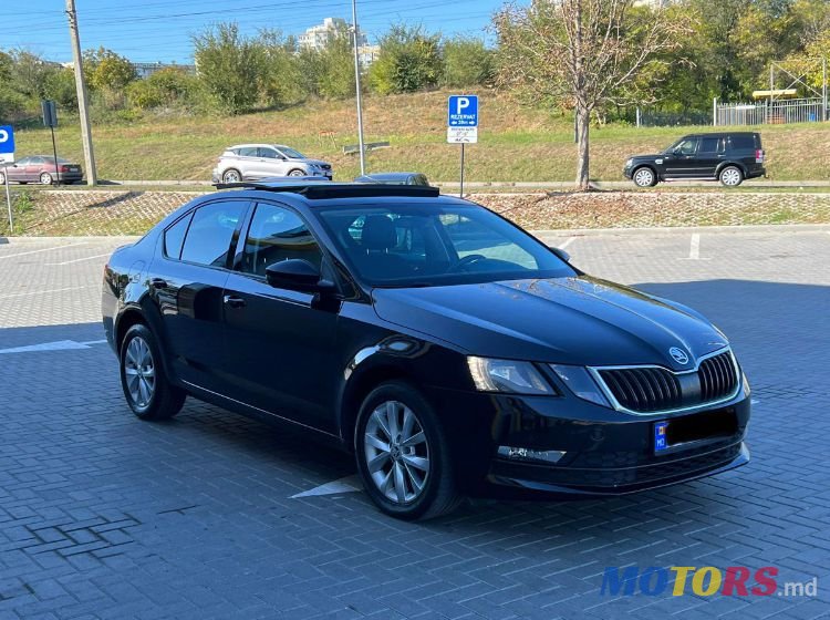 2019' Skoda Octavia photo #1
