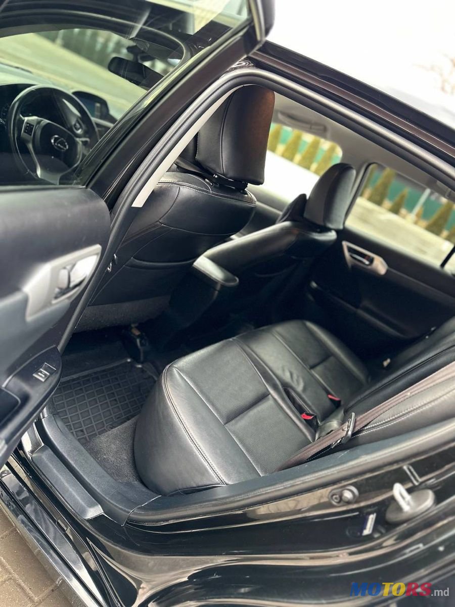 2013' Lexus Ct Series photo #6