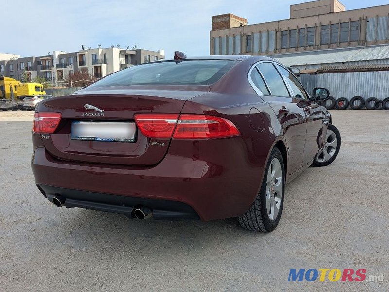 2016' Jaguar XE photo #3