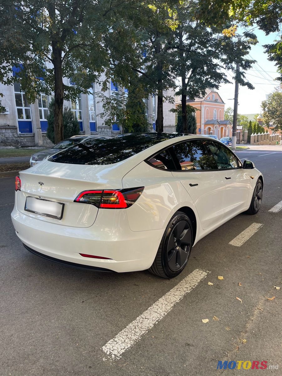 2021' Tesla Model 3 photo #3