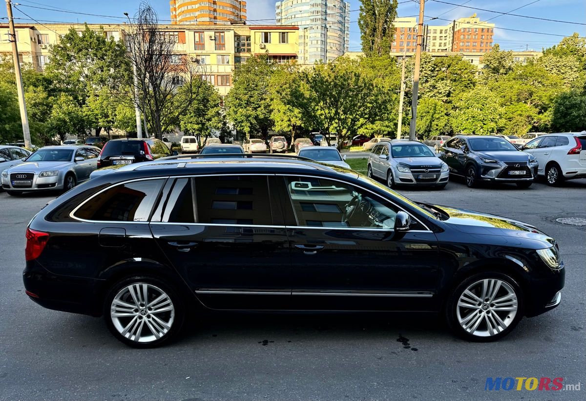 2015' Skoda Superb photo #3
