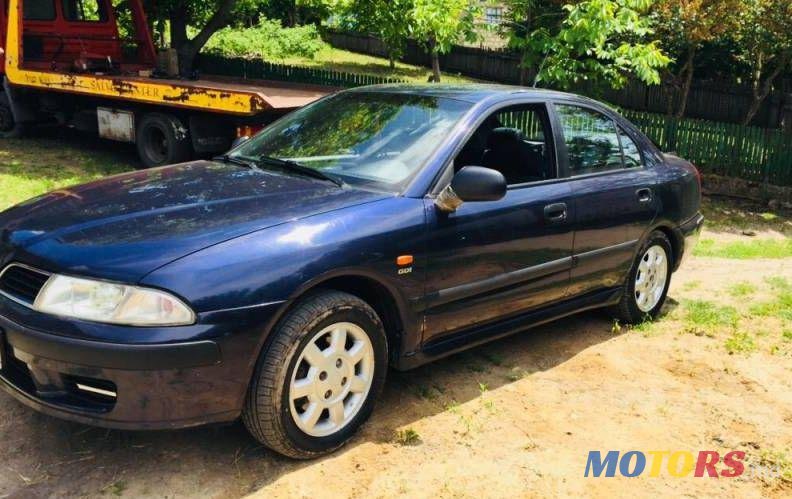 2000' Mitsubishi Carisma photo #4